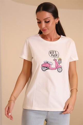 Motosiklet Baskılı Geniş Yaka Ekru Renk Kadın T-shirt 0103-2Y2
